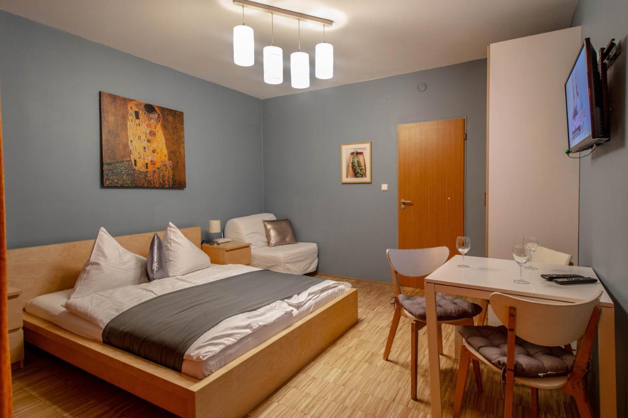 National Museum Apartment By Ruterra Praag Buitenkant foto