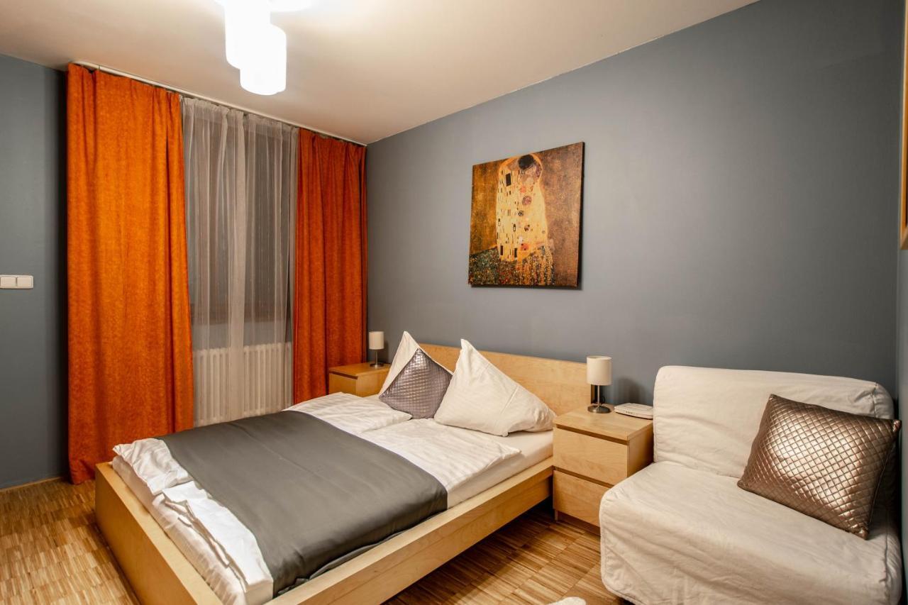 National Museum Apartment By Ruterra Praag Buitenkant foto